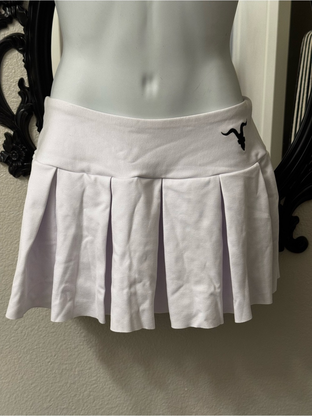 NWT IGNITE White Pleated Tennis Skirt Size Small